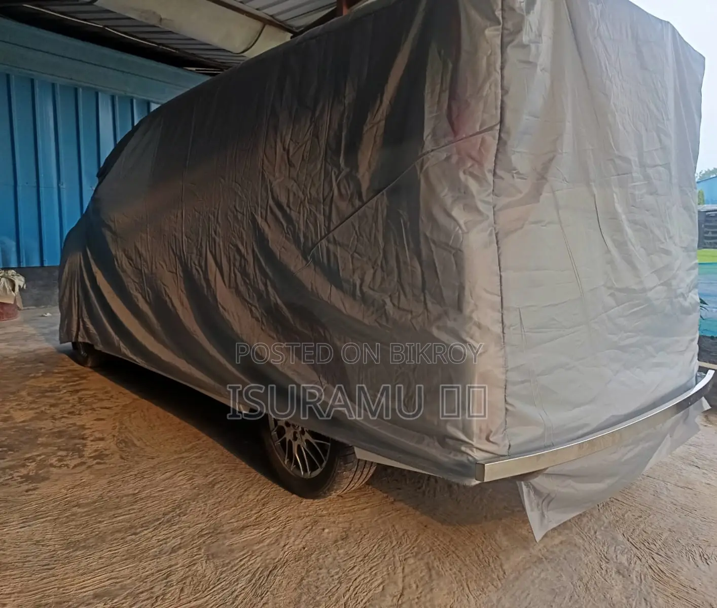 Toyota Noah 1.8 Four Wheel Drive Hybrid (7 seater) 2016 Pearl