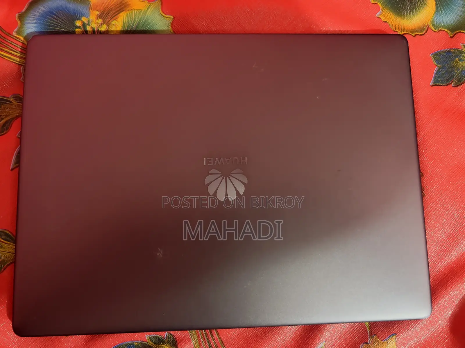 Laptop Huawei MateBook 13 WRT-W19E 8GB Intel Core I5 SSD 256GB