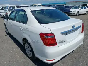 টয়োটা এক্সিও ২০২১ পার্ল