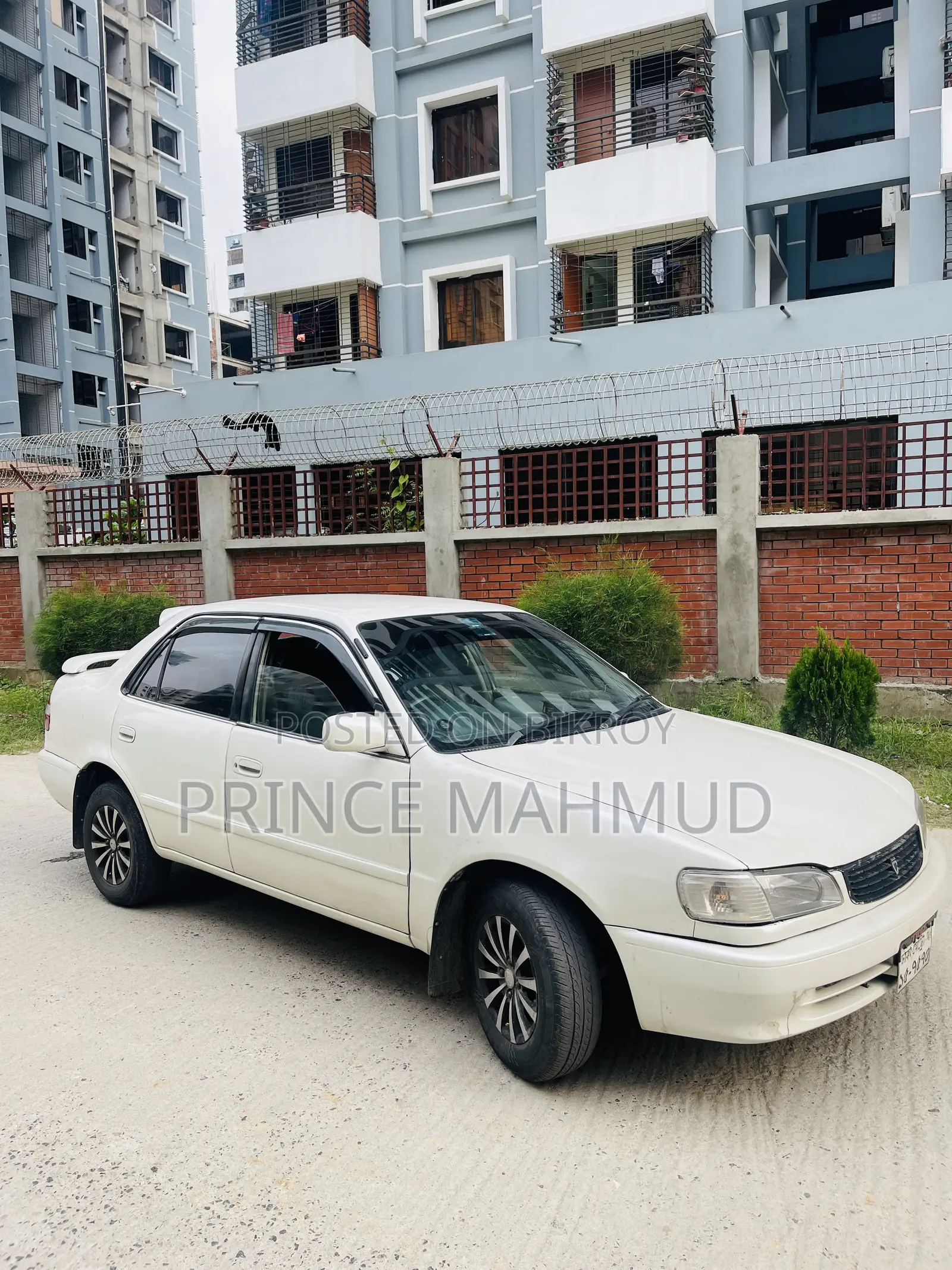 Toyota Corolla Sedan 1998 Pearl