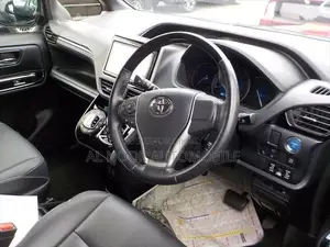 Toyota Esquire 2021 Black