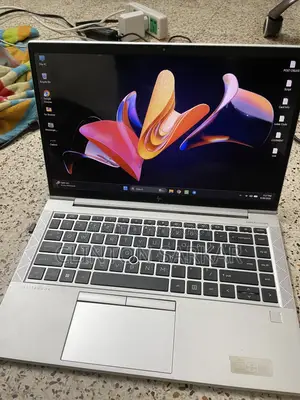Laptop HP EliteBook 845 G8 16GB AMD Ryzen 5 SSD 512GB