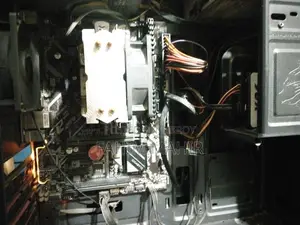Desktop Computer 8GB Intel Core I5 SSD 128GB