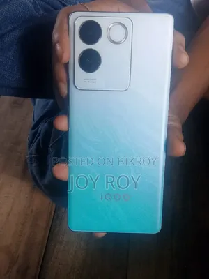 iQOO 256 GB