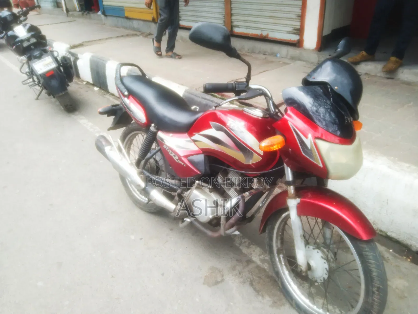 TVS 2009 Red