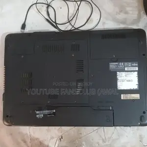 Laptop Fujitsu Lifebook AH530 4GB Intel Core I3 HDD 500GB