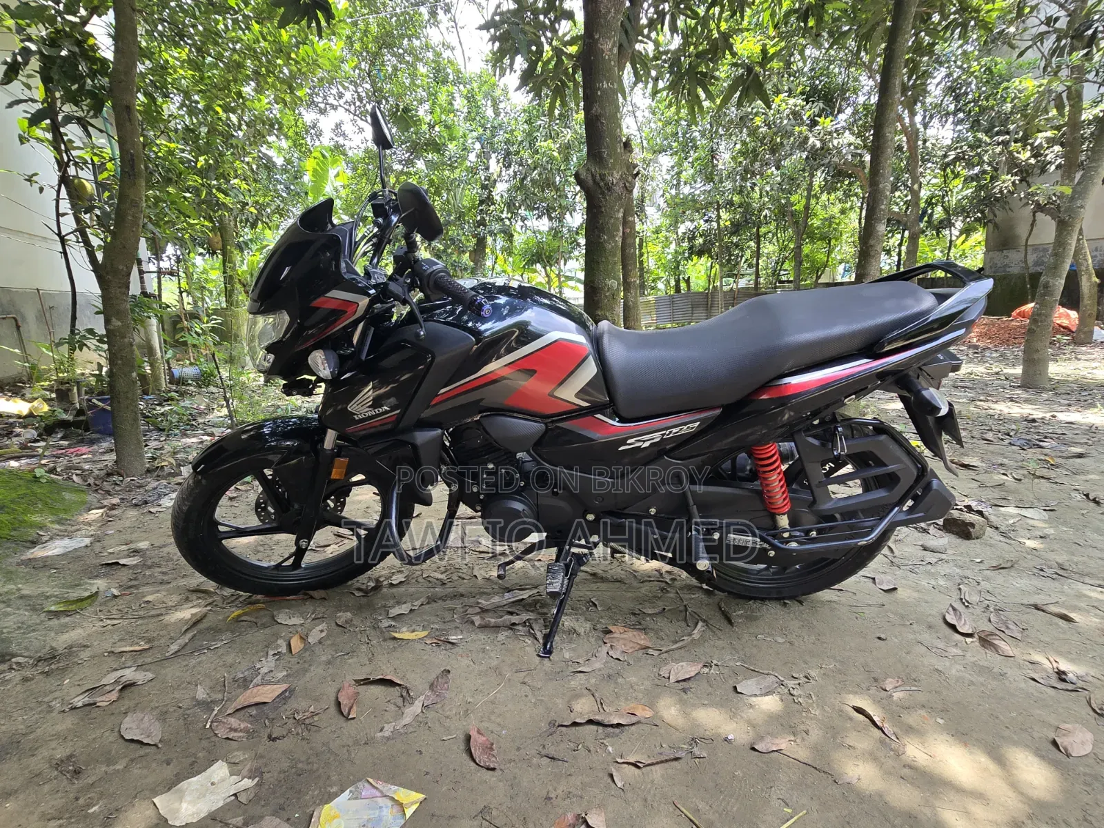 Honda 2025 Black