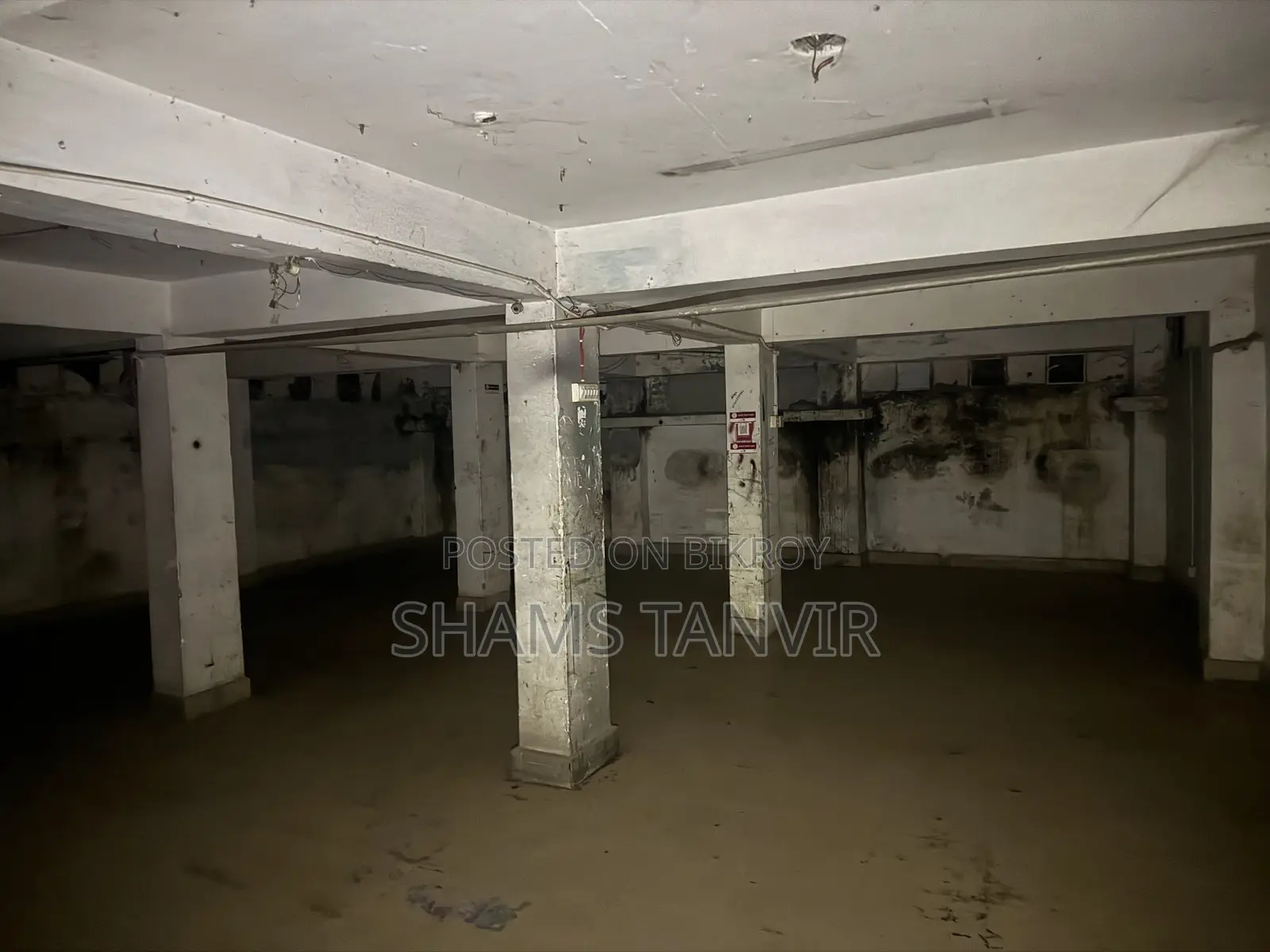 1000 Sqft Warehouse / Godown For Sale Near 60 Feet, Mirpur 2