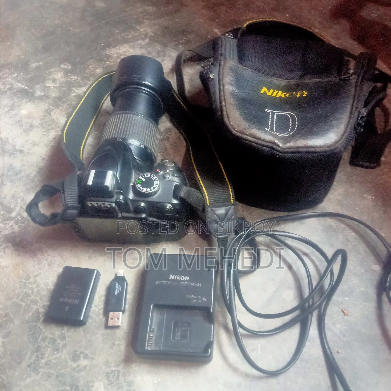 DSLR Camera