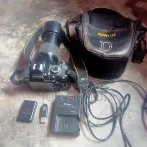 DSLR Camera