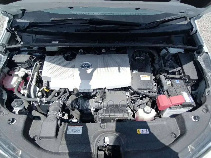 Toyota Prius 2021 Pearl