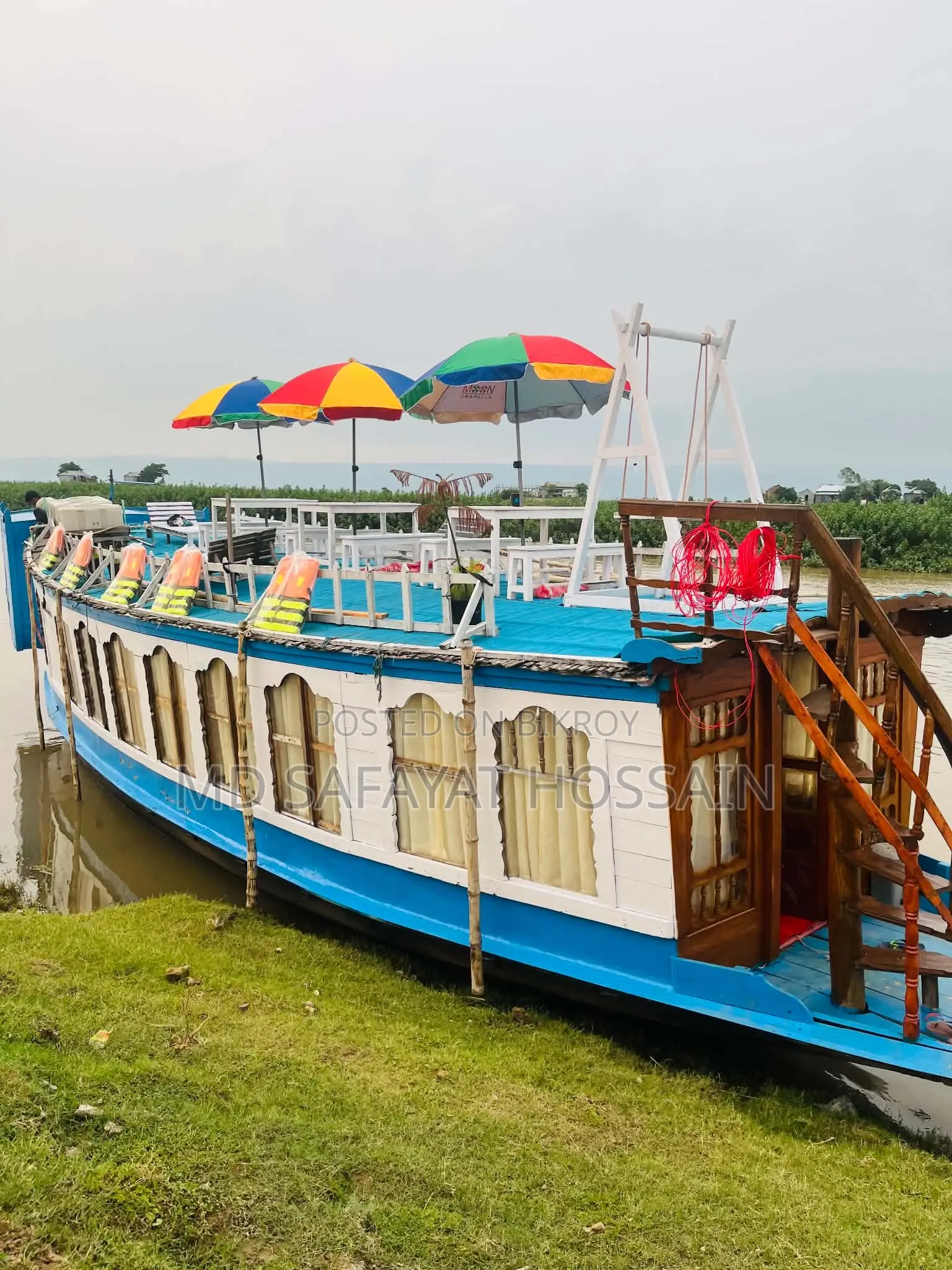 Houseboat for sale in Tanguar Haor
