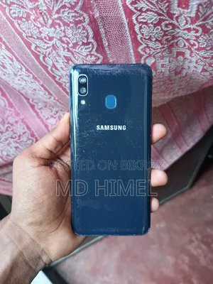 Samsung Galaxy A20 32 GB Blue