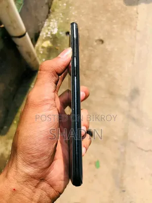 Samsung Galaxy A30 64 GB Black