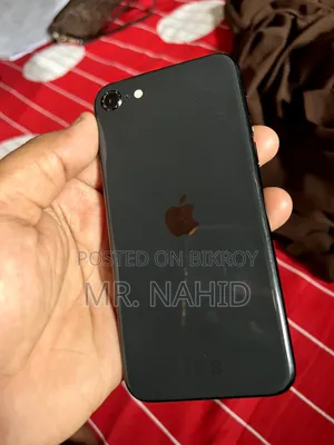 Apple iPhone SE (2020) 64 GB Black