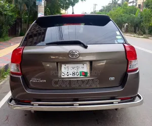 টয়োটা করোলা ফিল্ডার ২০১২ ব্রাউন