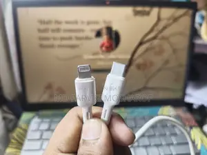 Oraimo 20w Pd Fast Charger (Original) + Type-c To Lightning Cable