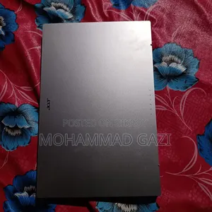Laptop Acer 8GB AMD Ryzen 5 HDD 512GB