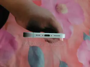 Apple iPhone 15 256 GB Green