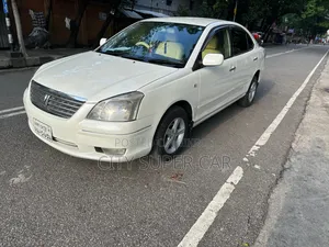 Toyota Corolla 2005 White