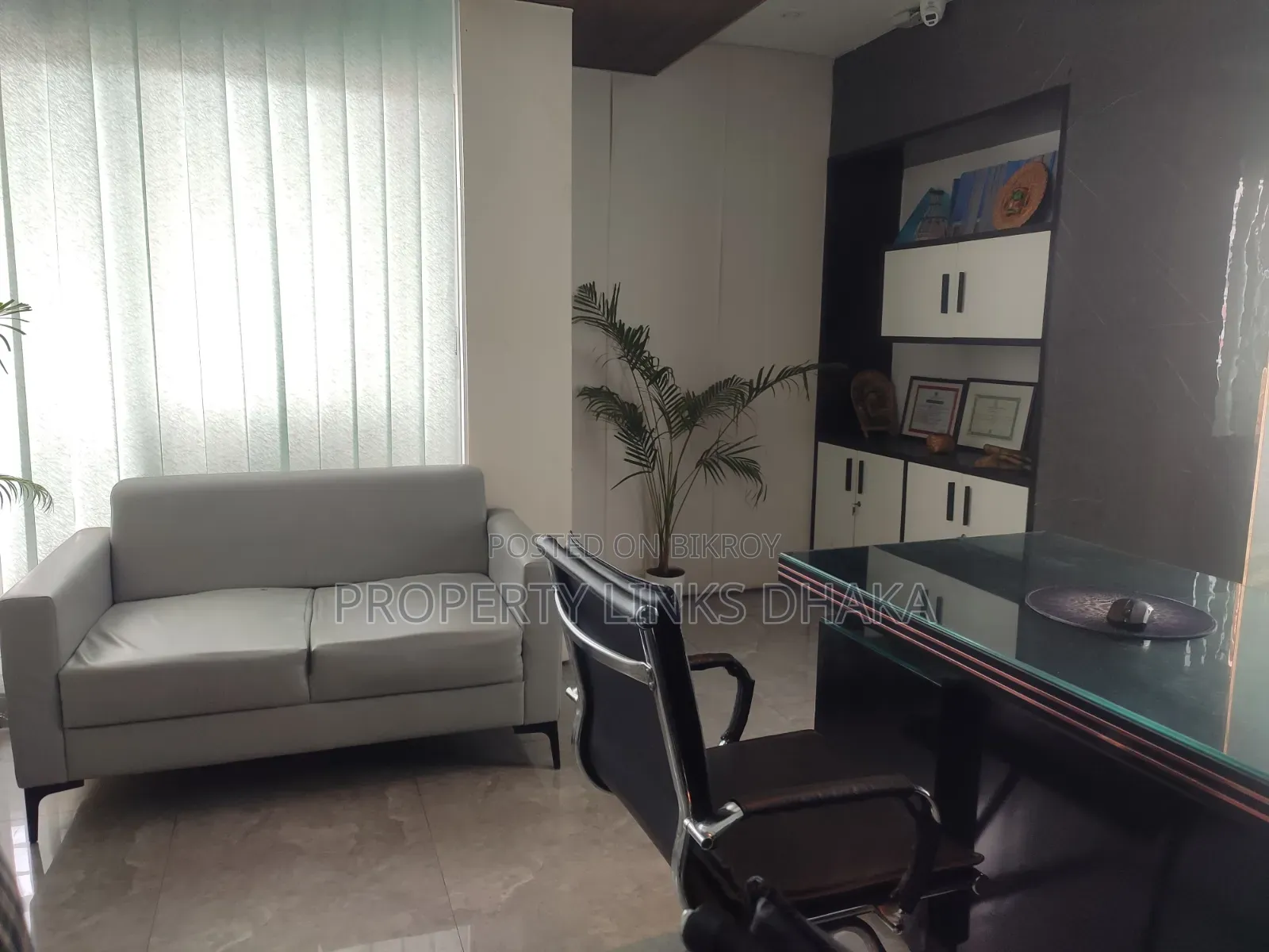 Furnished Commercial Space For Rent