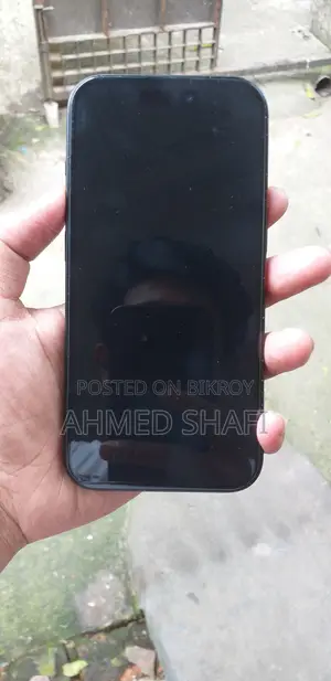 New Apple iPhone 15 128 GB Black