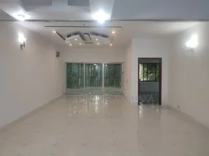 3-bedroom Apartment in Gulshan for rent