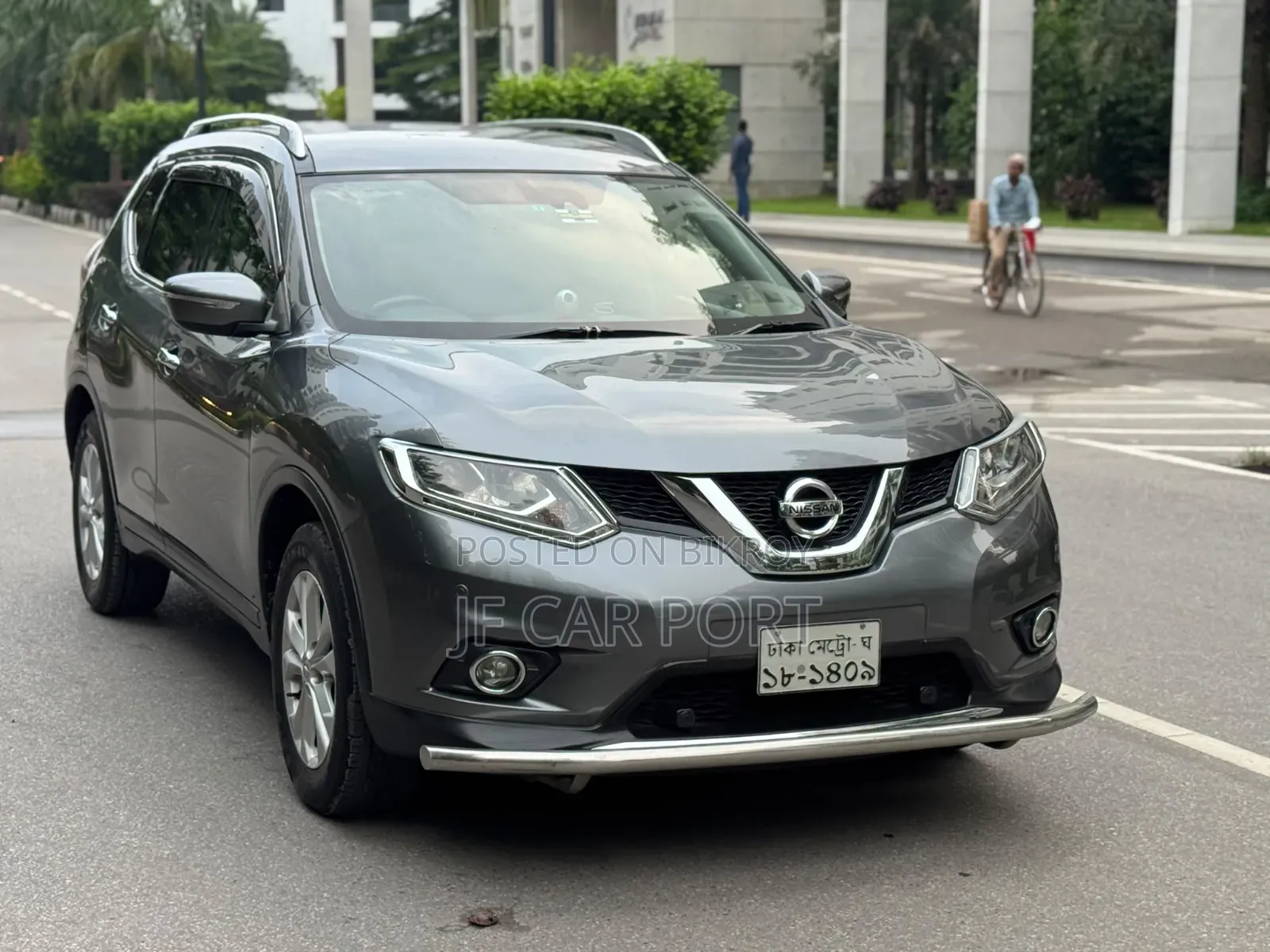Nissan X-Trail 2013 Gray