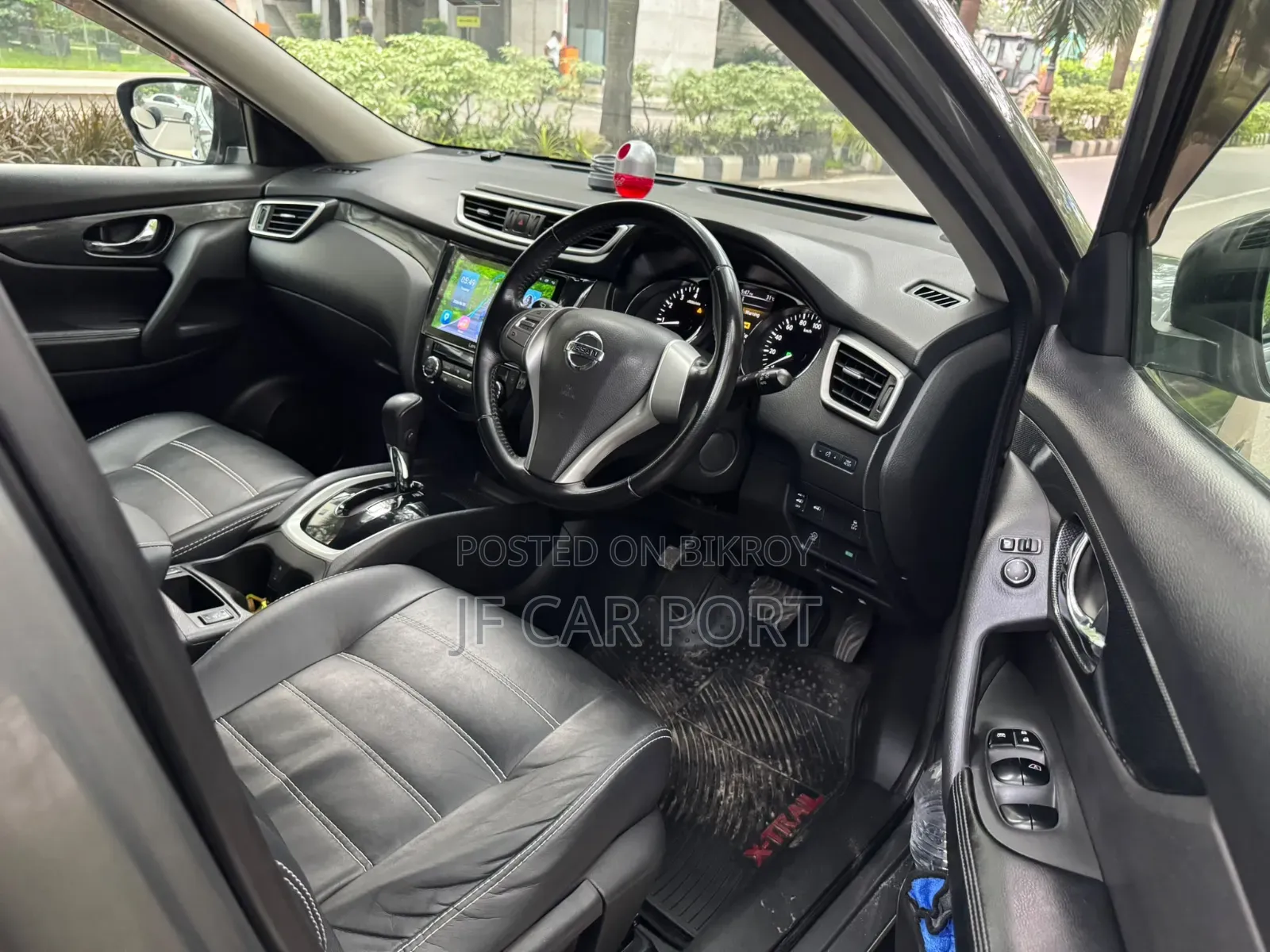 Nissan X-Trail 2013 Gray