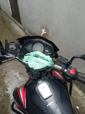 TVS Stryker 125 2022 Red