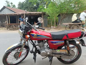 Honda 2001 Red