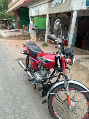 Honda 2001 Red