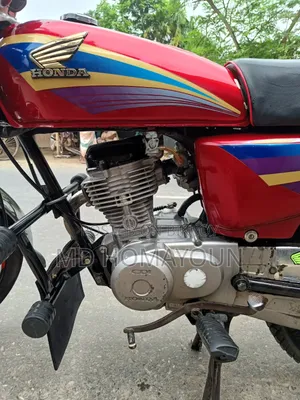 Honda 2001 Red