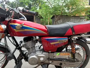 Honda 2001 Red