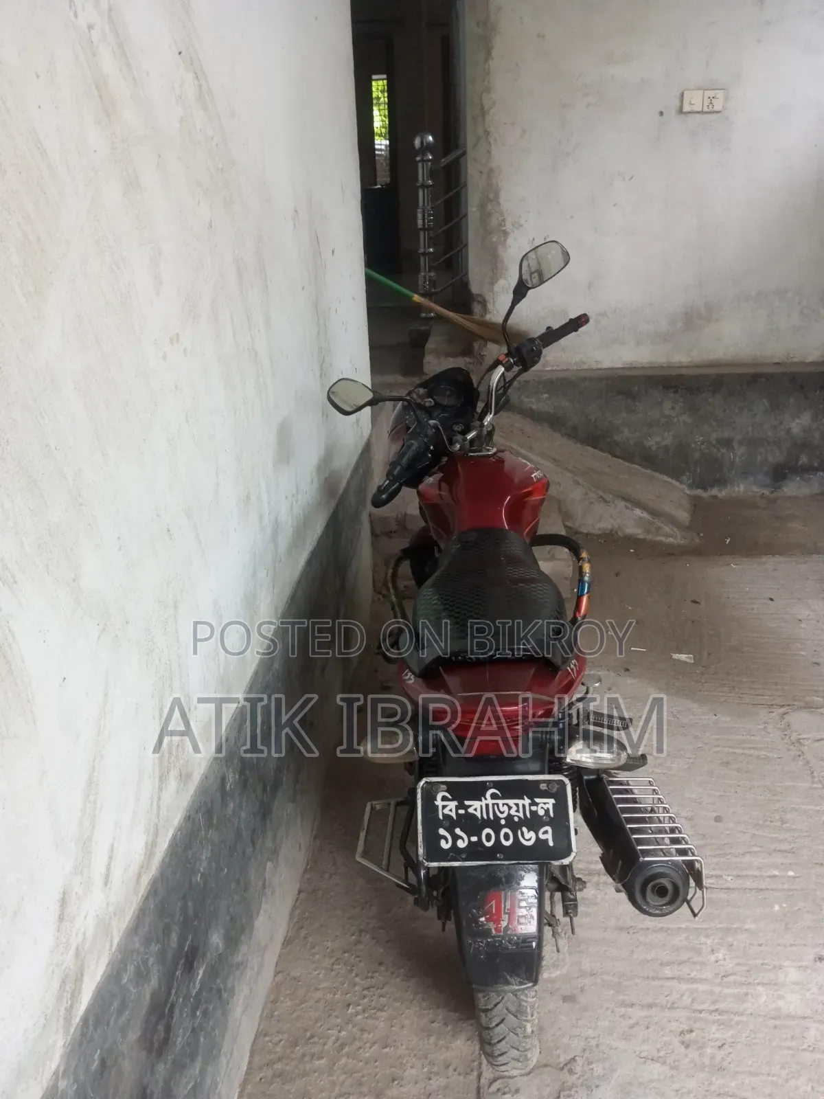 Bajaj Discover 135 2009 Red