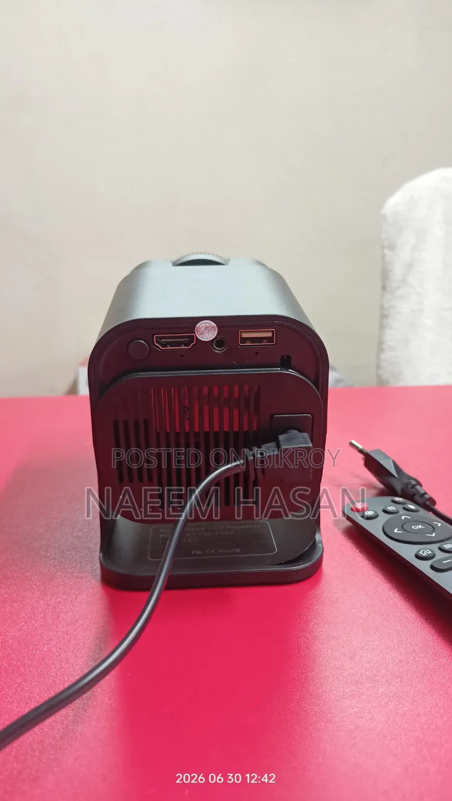 Hy3200 Mini A Projector