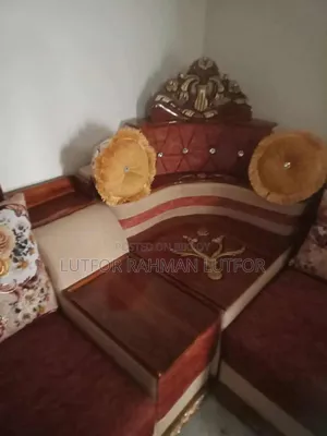 কণার ছোফা ও ছয় চেয়ারের ডায়নিং টেবিল