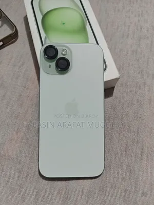 New Apple iPhone 15 128 GB Green