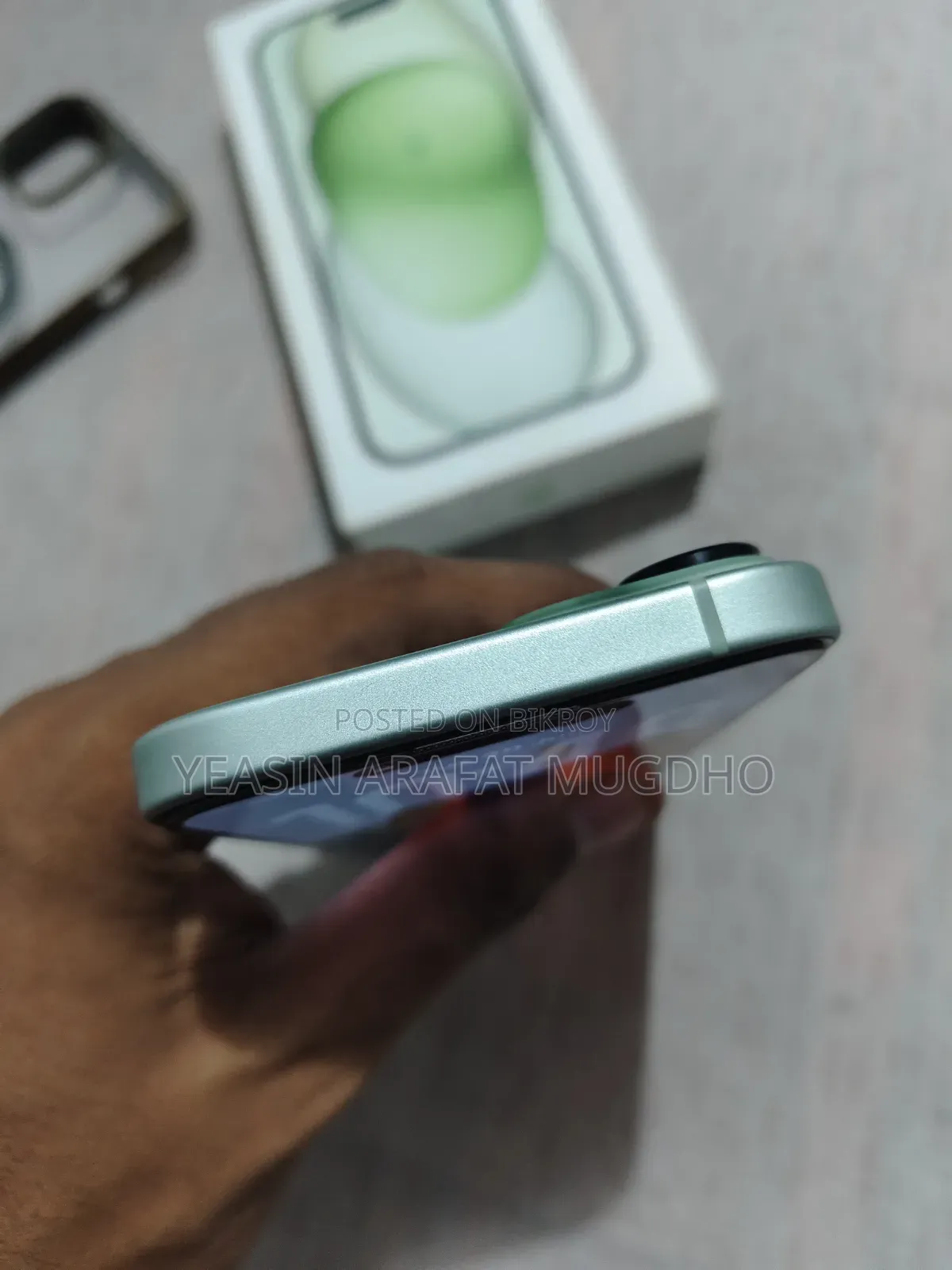 New Apple iPhone 15 128 GB Green