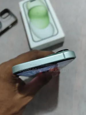 New Apple iPhone 15 128 GB Green