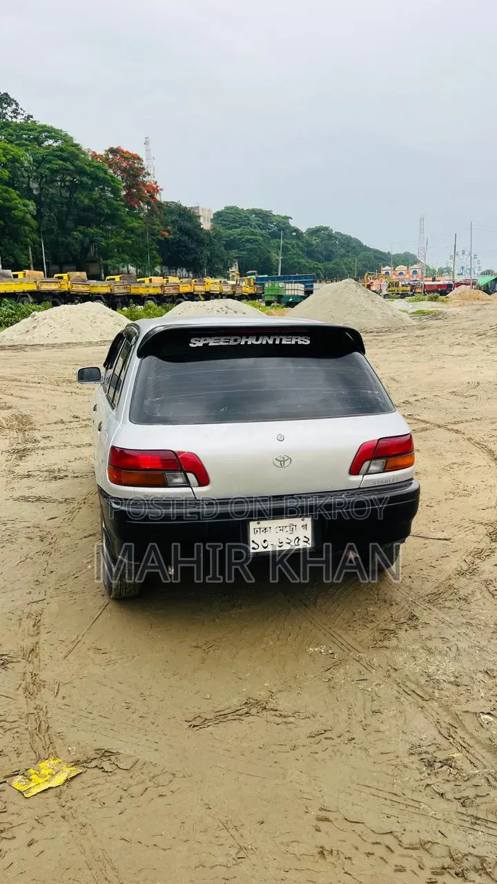 টয়োটা স্টারলেট গ্লানজা ১৯৯৫ সিলভার