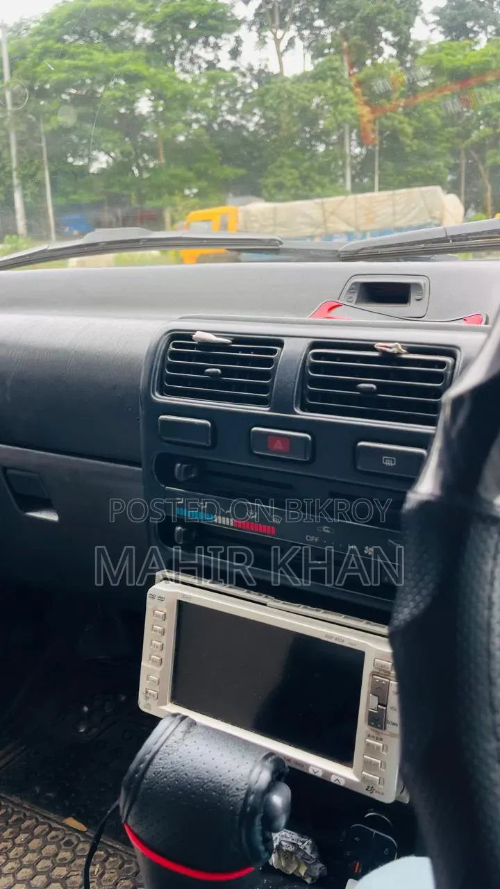 টয়োটা স্টারলেট গ্লানজা ১৯৯৫ সিলভার