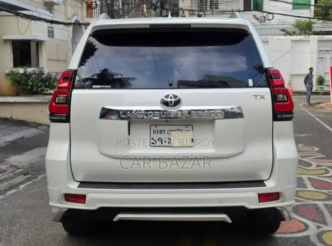 Toyota Land Cruiser Prado 2020 Pearl