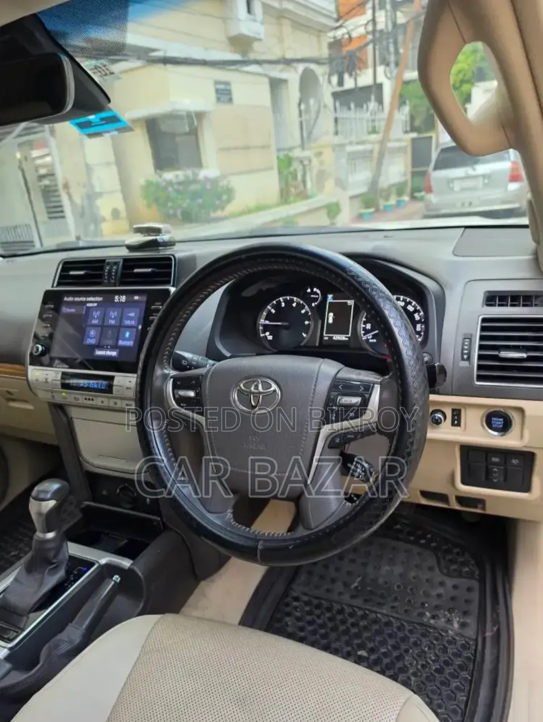 Toyota Land Cruiser Prado 2020 Pearl