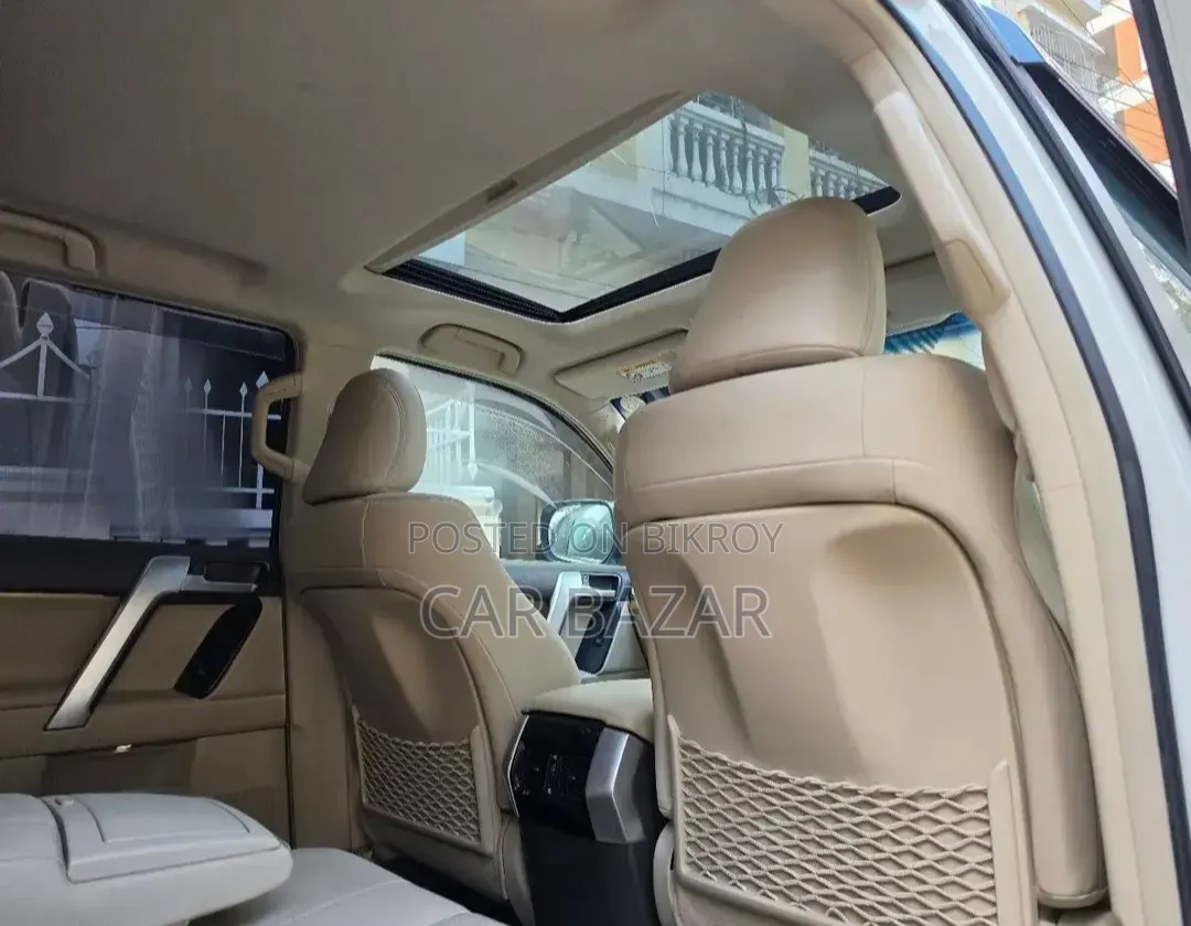 Toyota Land Cruiser Prado 2020 Pearl
