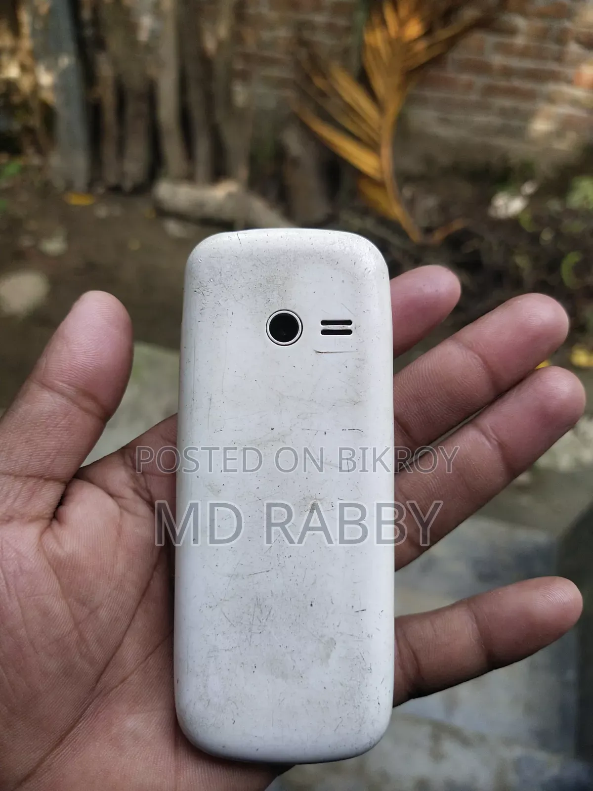 Samsung Guru Music 2 White