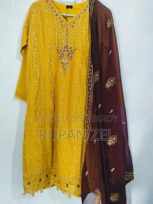 Pakistani Aghanoor