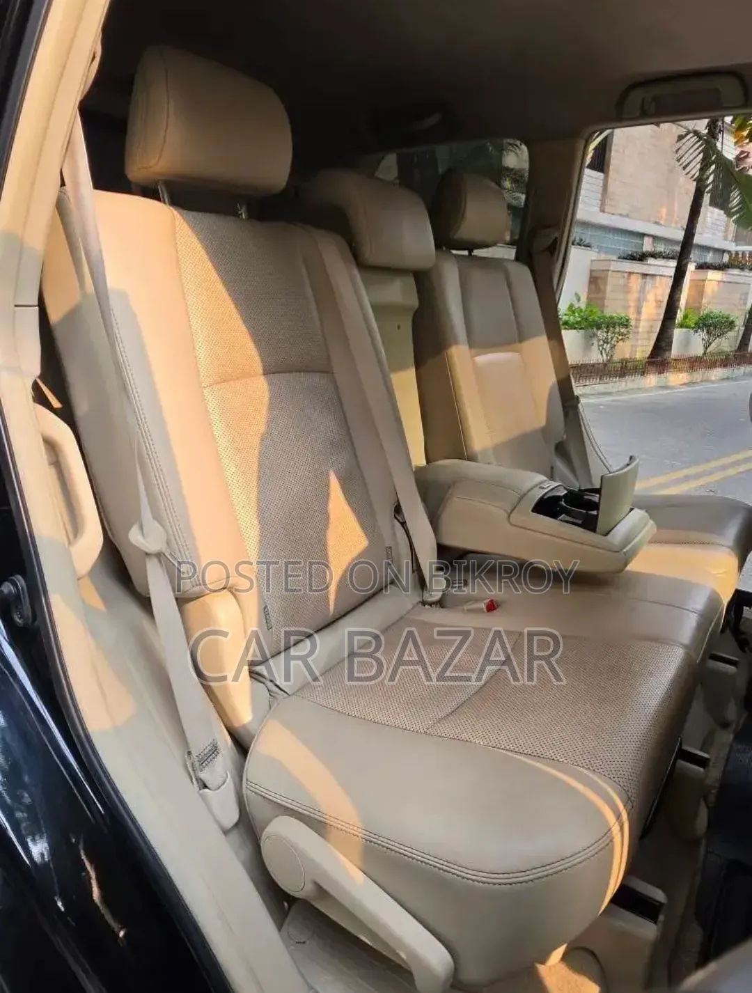 Toyota Land Cruiser Prado 2016 Black