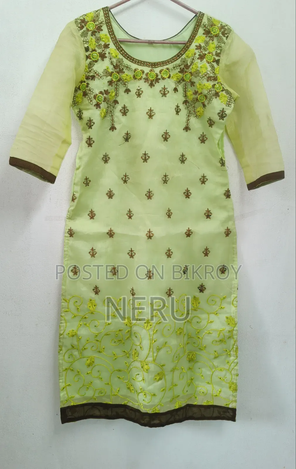 Pakistani Style Kamij