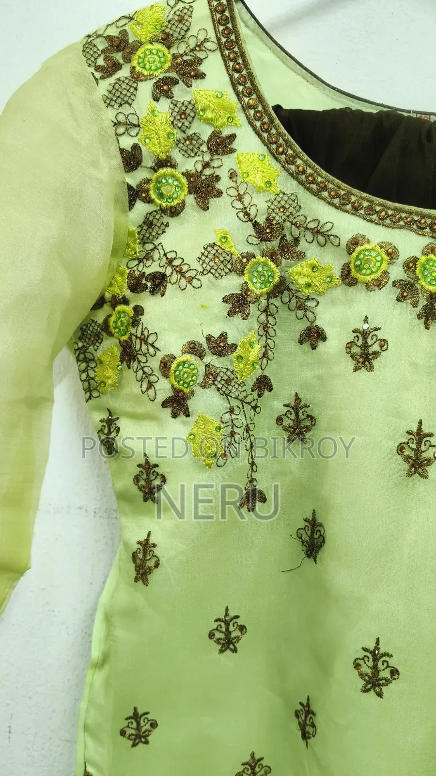 Pakistani Style Kamij